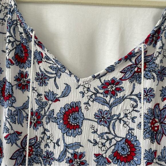 Lane Bryant Blue Red White Floral Boho Short sleeve Blouse Size 18 - Picture 5 of 6